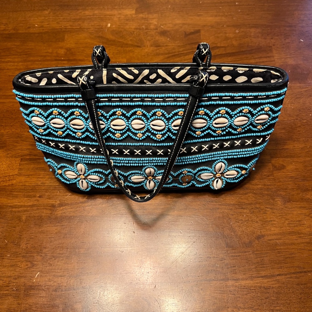 Isabella Fiore seashell handbag - Picture 4 of 4